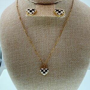 Atolea Heart Checkerboard Necklace & Stud Earrings - Black and White